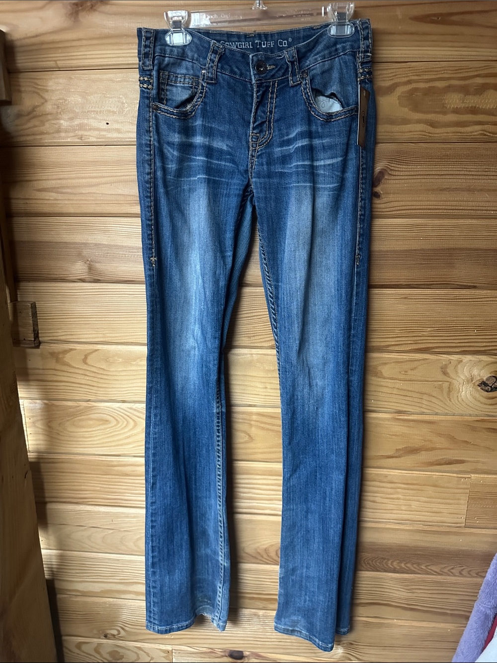 Cowgirl Tuff Women’s Medium Blue Straight-Leg Jeans